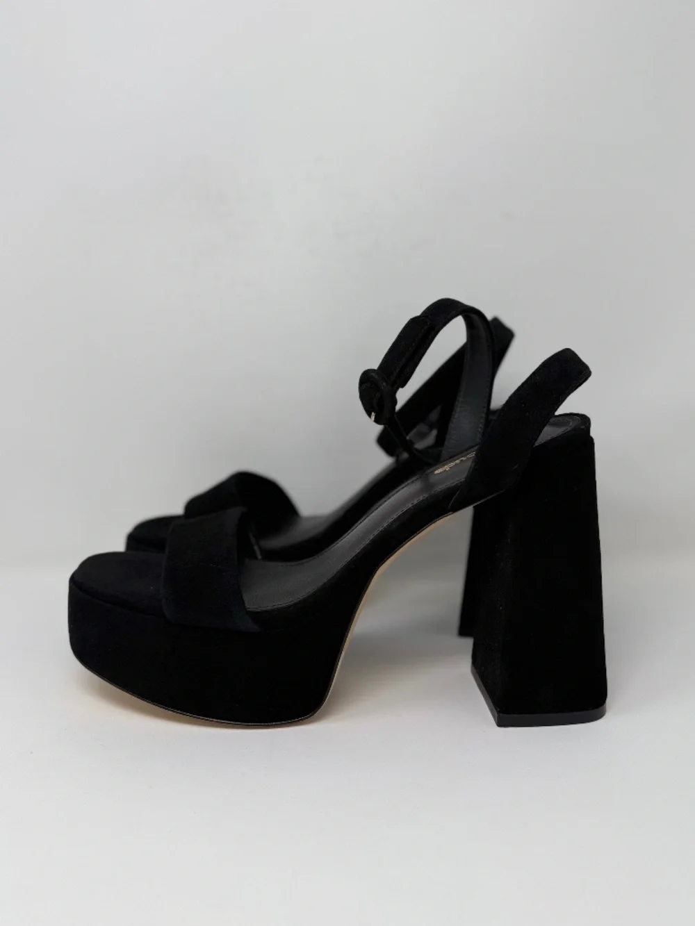 New Larroude Dolly Sandal In Black Suede Sz 8